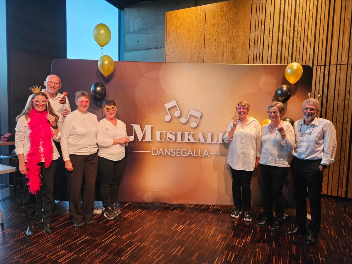 Hjelpere på Musikalis Dansegalla